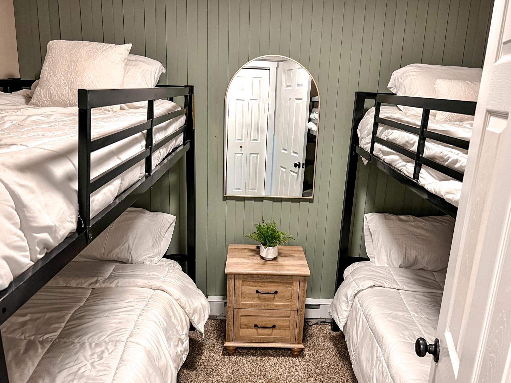 Remodeled Summit Condo At Snowshoe - Modern & Cozy 외부 사진